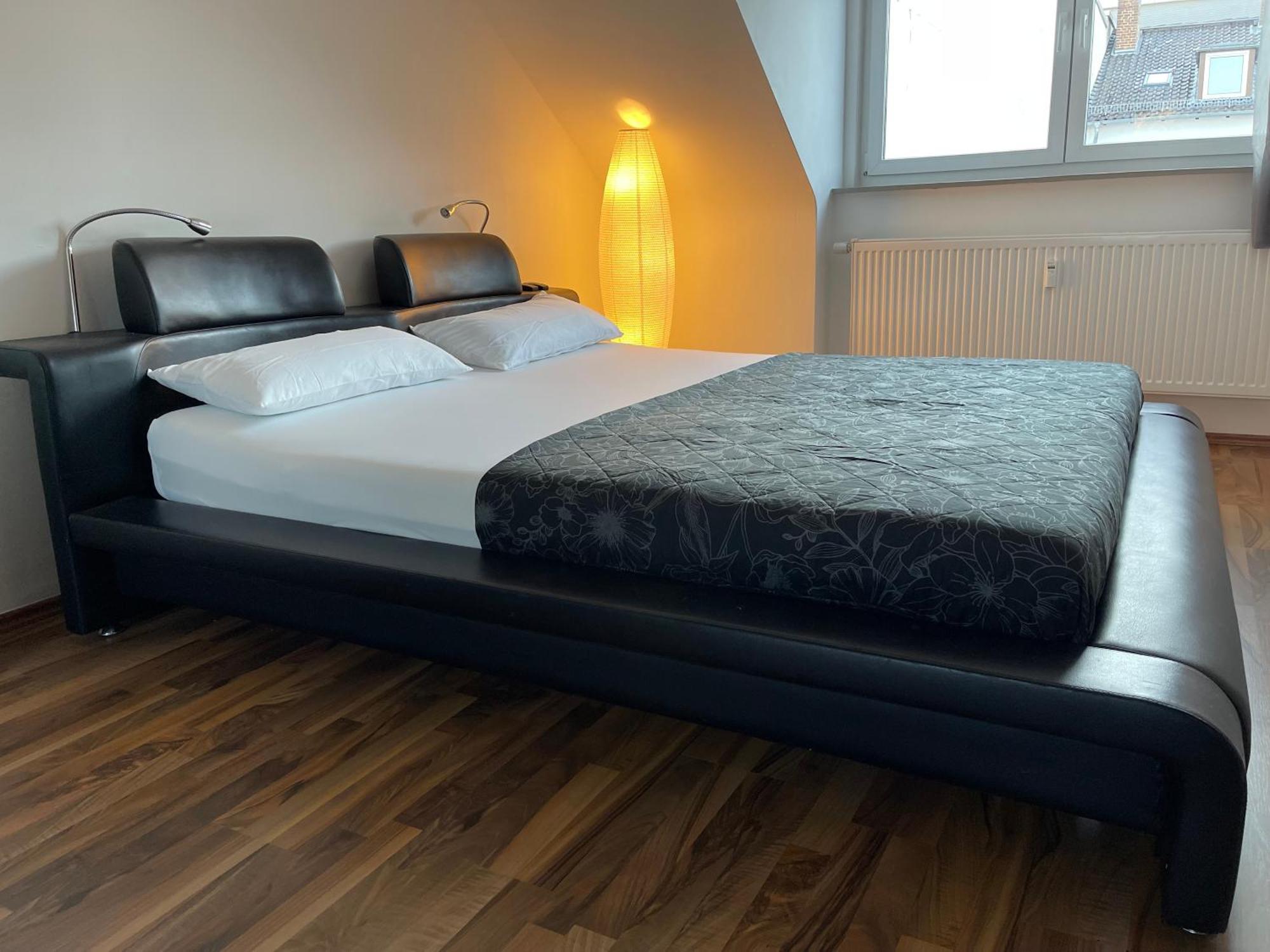 Luxurioeses Zimmer 10Min Zum Universitaet คาสเซล ภายนอก รูปภาพ