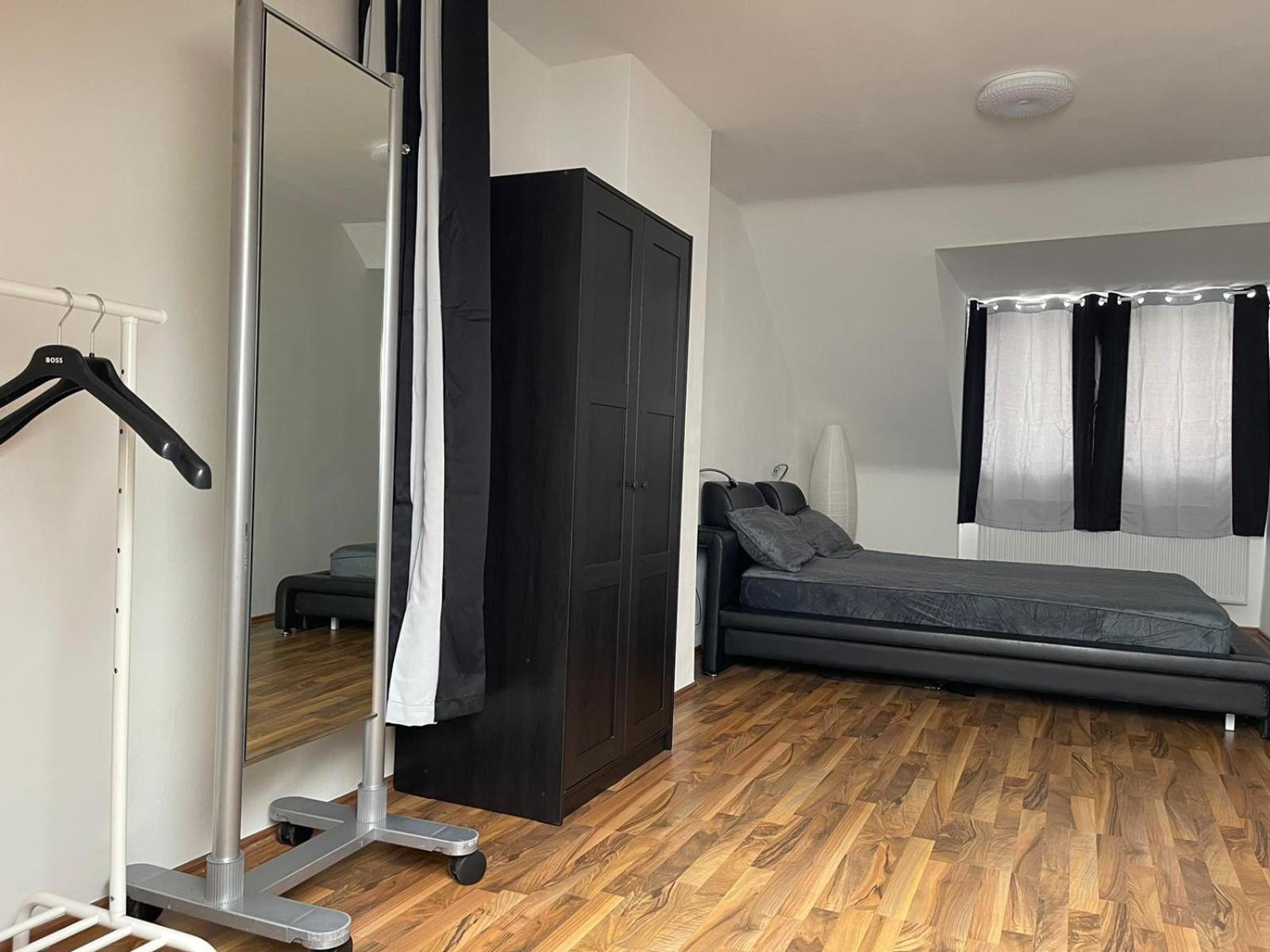 Luxurioeses Zimmer 10Min Zum Universitaet คาสเซล ภายนอก รูปภาพ