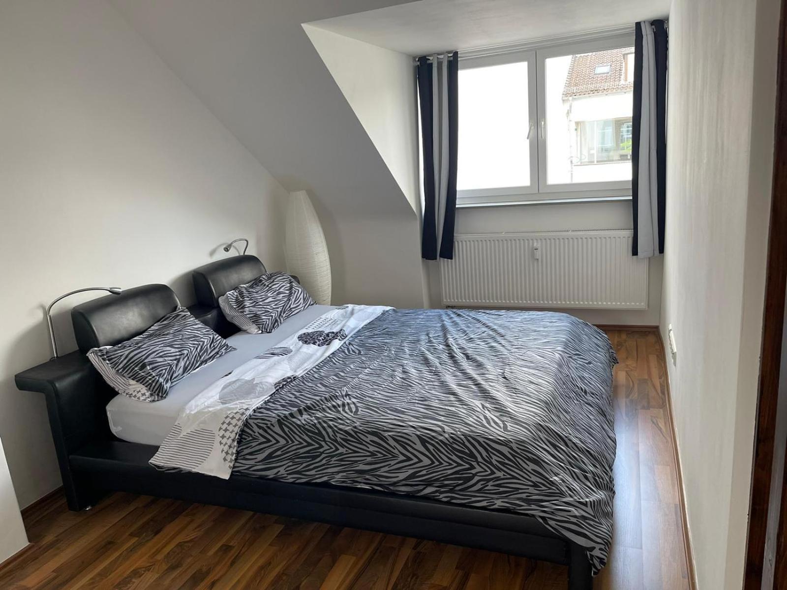 Luxurioeses Zimmer 10Min Zum Universitaet คาสเซล ภายนอก รูปภาพ